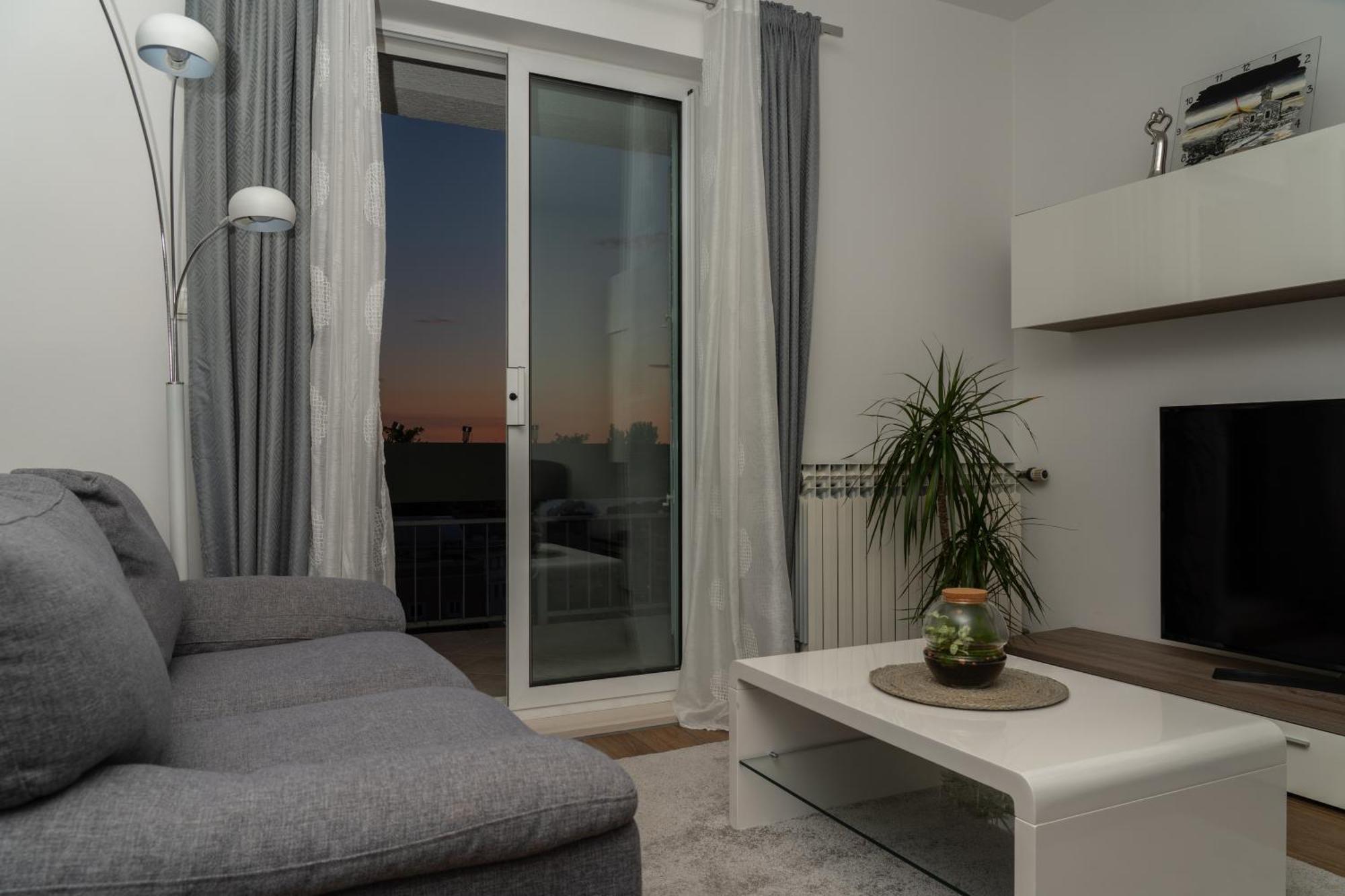 Apartment Ana Makarska Zewnętrze zdjęcie